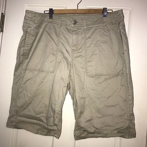 LANE BRYANT TAN SHORTS 18